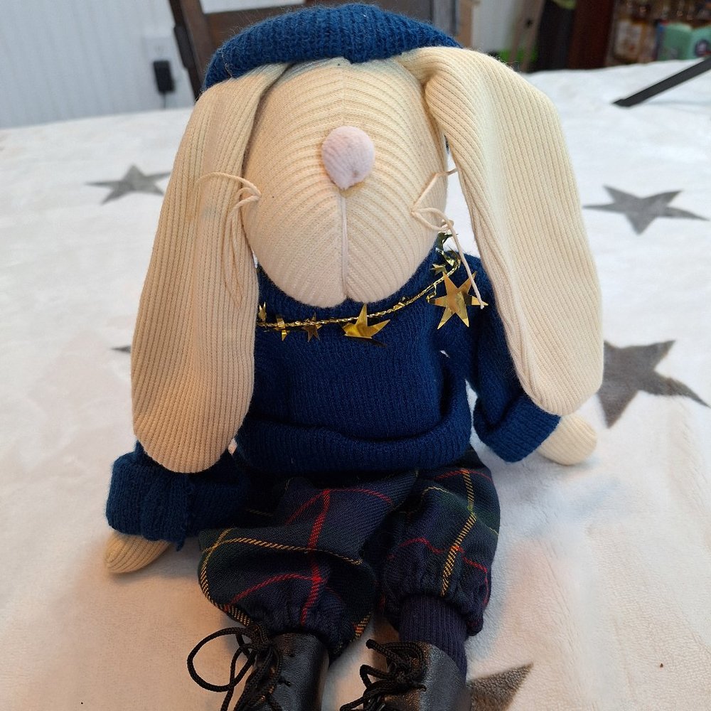 Unique Expressions Originals Bunny Rabbit Soft Doll Wearing Ice‎ Skates